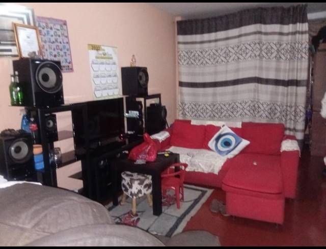 4 BEDROOM APARTMENT FOR SALE IN BEREA